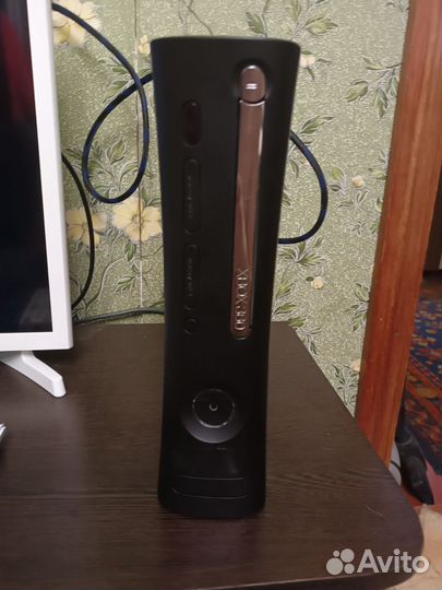Xbox 360 прошитый freeboot