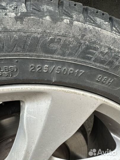 Michelin X-Ice 225/50 R17