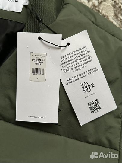 Пуховик бомбер Calvin Klein L