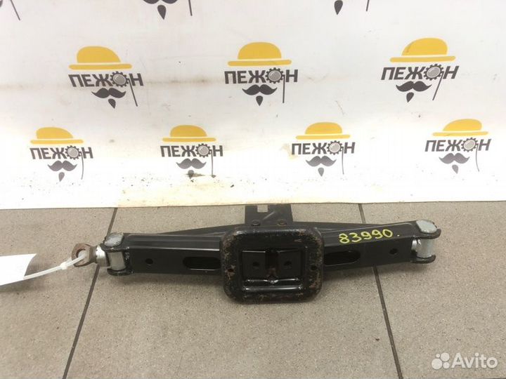 Домкрат Kia Rio хэтчбек 1.4 2010