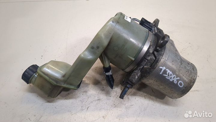 Насос усилителя руля Ford Fusion, 2005