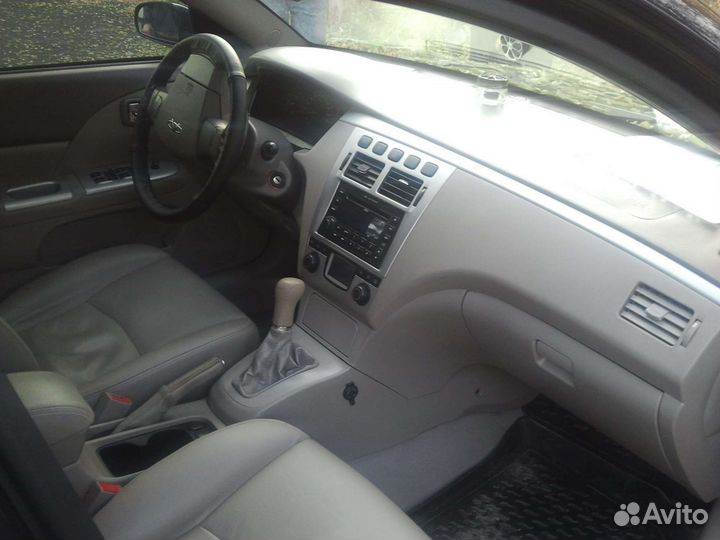 Vortex Estina 2.0 МТ, 2008, 140 000 км