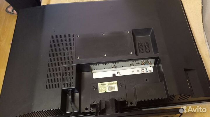 Телевизор бу philips