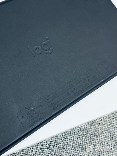 Клавиатура для iPad Logitech Keys-To-Go Идеал