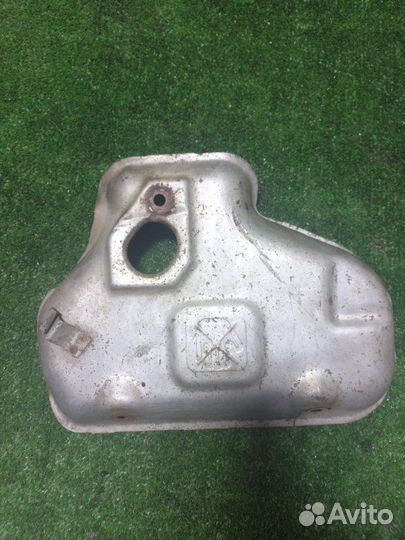 Кожух выпускного коллектора Mitsubishi Lancer CS3A