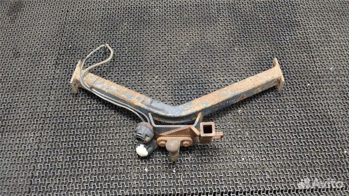 Устройство прицепное (фаркоп) Toyota Land Cruiser