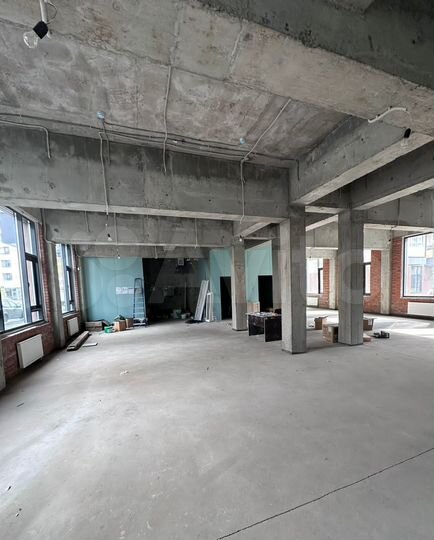 Свободного назначения, 323.7 м²