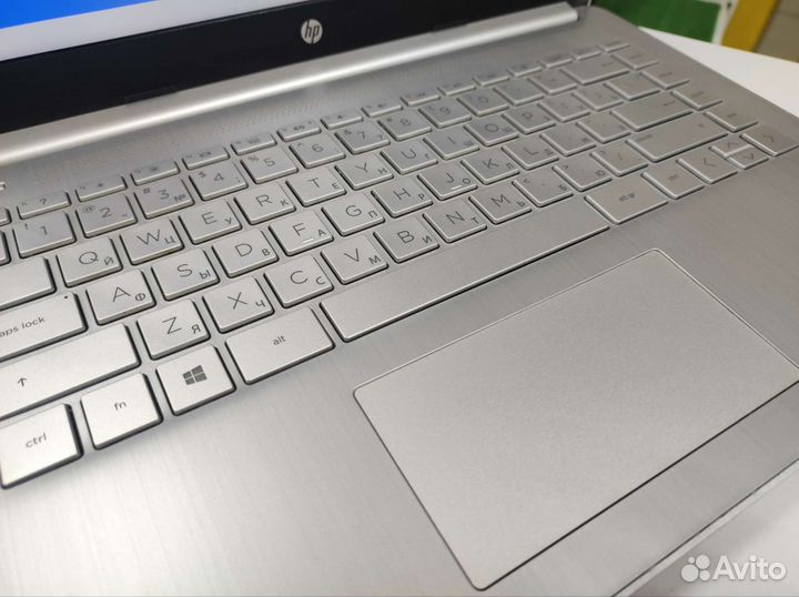 Топовый HP / 14