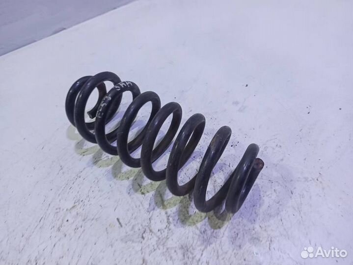 Пружина задняя бмв X5 E53