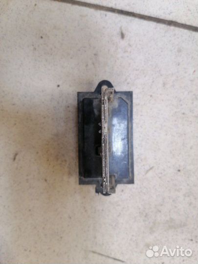 Резистор печки Mitsubishi L200 4