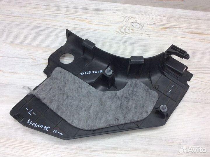 Накладка на порог внутренняя передняя левая Kia