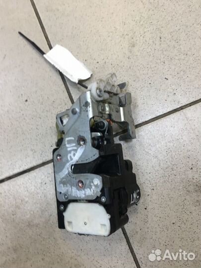 Замок дверной задний правый Brilliance H530