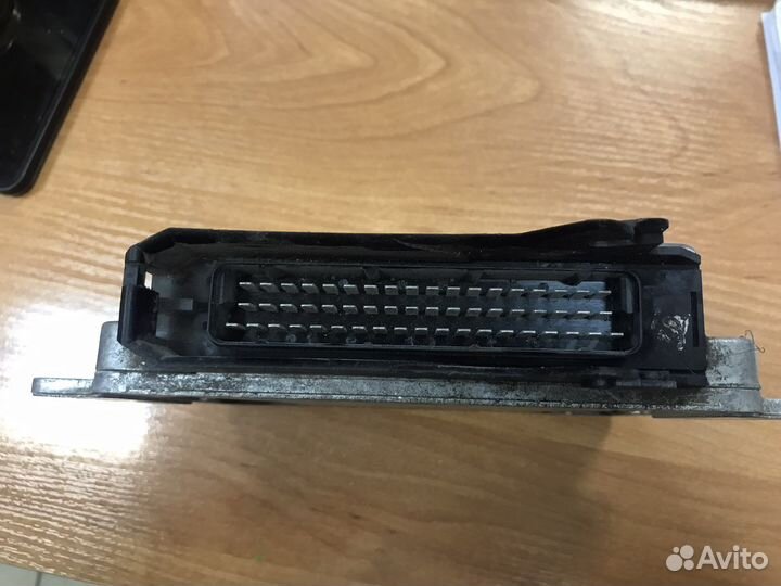 Блок управления двигателем 1,5 8v