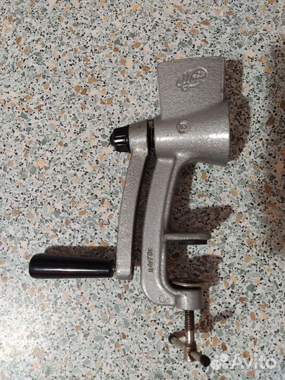 Кофемолка ручная СССР Мрия