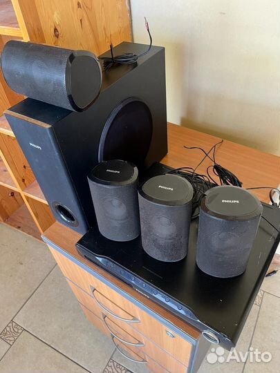 Домаш. кинотеатр Колонка 5 штук Philips