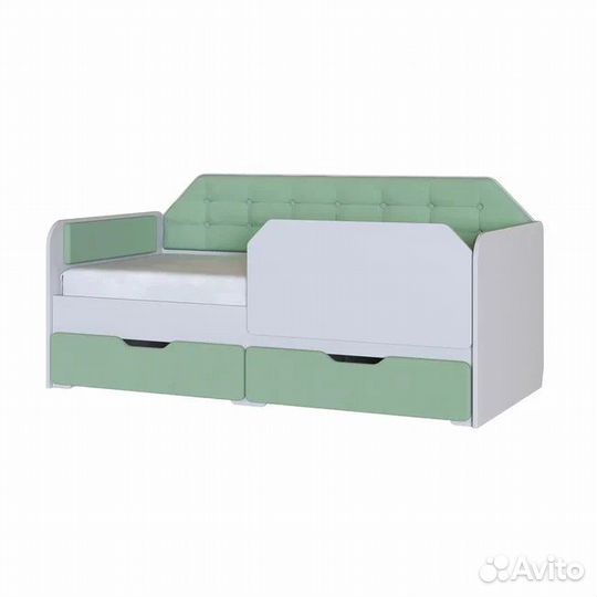 Детская кровать с каретной стяжкой