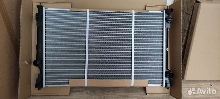 Радиатор охлаждения toyota camry 70-75