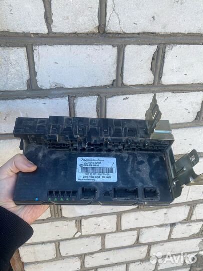 Блок sam задний w203-w209