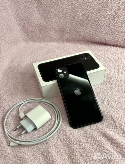iPhone 11, 64 ГБ