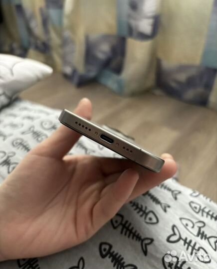 iPhone 15 Pro, 128 ГБ