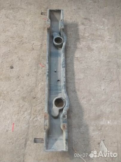 Усилитель заднего бампера на Киа Спектра 2009 год