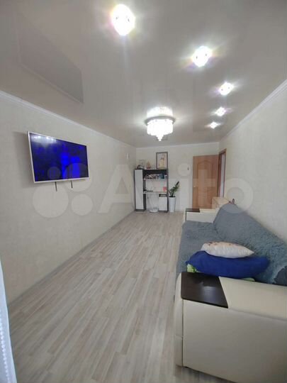 2-к. квартира, 46 м², 5/5 эт.