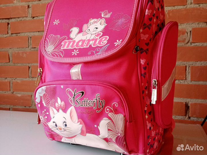 Школьный рюкзак