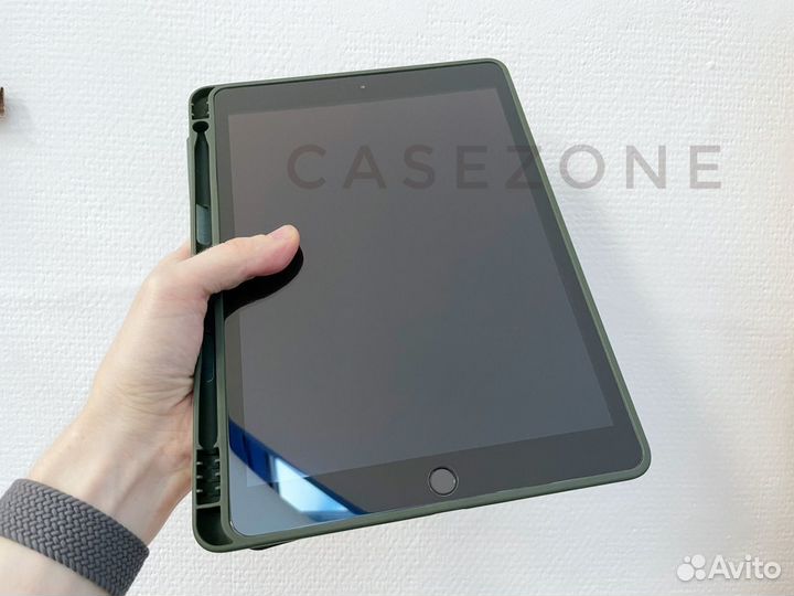 Чехол на iPad 10.2 с отсеком для стилуса