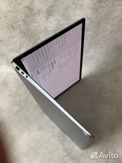 Microsoft surface laptop 4