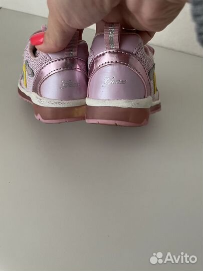 Кроссовки geox