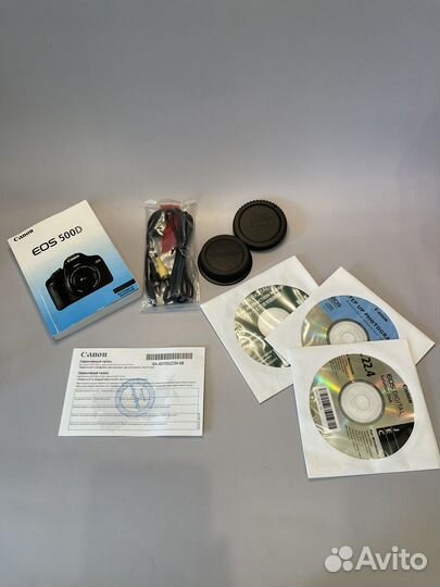 Зеркальный фотоаппарат Canon 500d