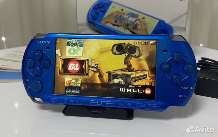 Sony PSP 3008 комплект + 130 игр