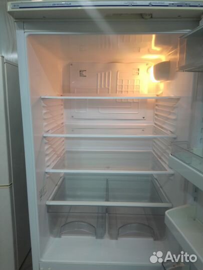 Холодильник атлант бу с гарантией