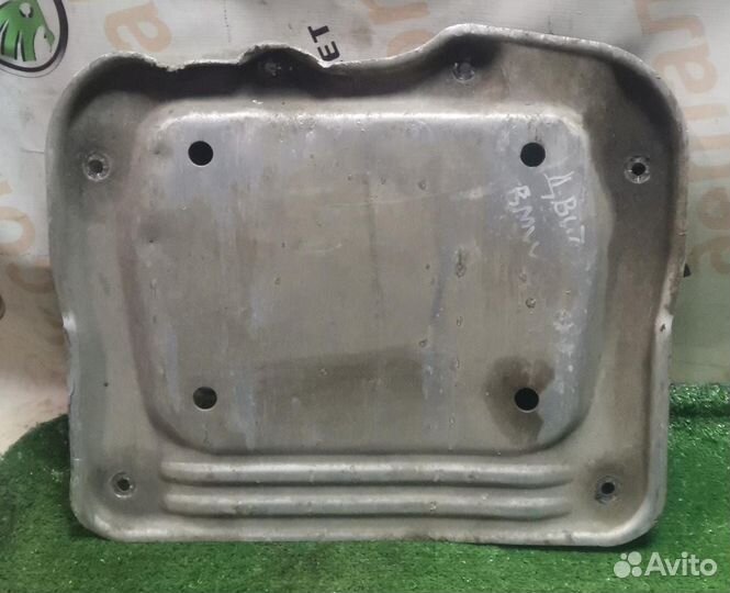 Защита двигателя Bmw e90