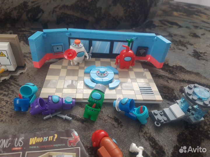 Lego Амонг ас 2 набора