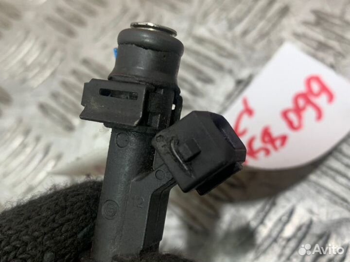 Форсунка топливная Chevrolet Captiva Z24SED