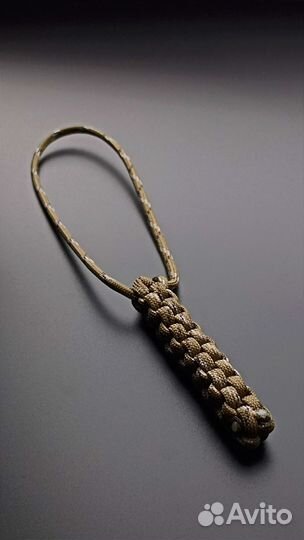 Темляк для ножа. Квадратный