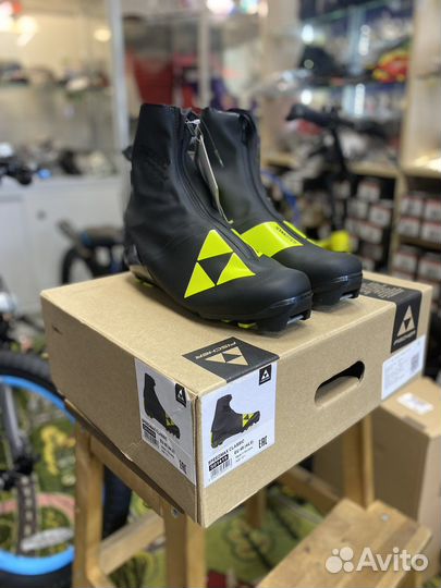 Лыжные ботинки fischer classic