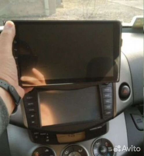 Магнитола Toyota Rav 4 2007-2012