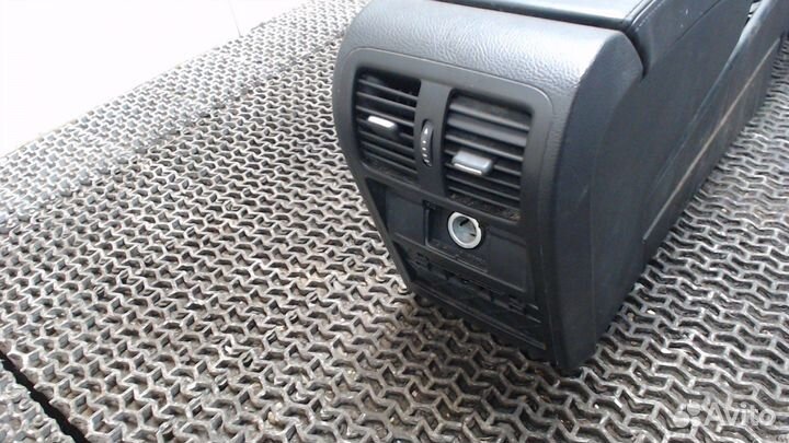 Консоль салона Volkswagen Passat 7, 2012