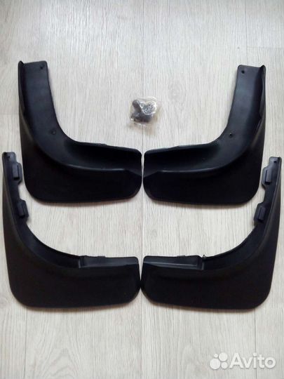 Брызговики Volkswagen Golf 6, Mk6 (новые)
