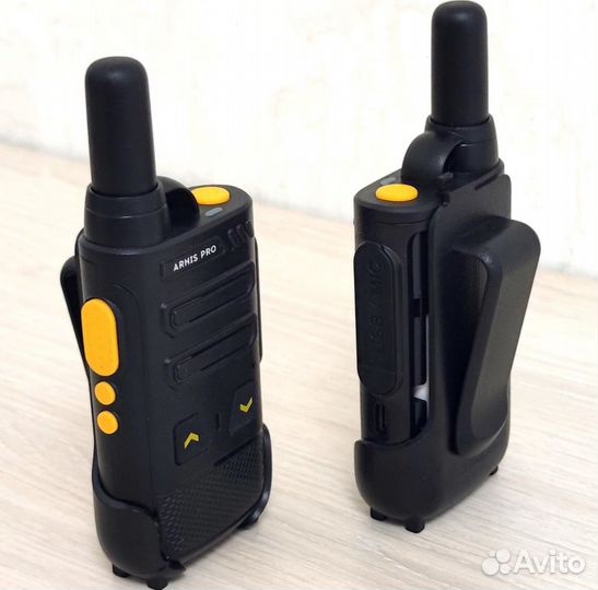 Рация радиостанция с гарнитурой наушником