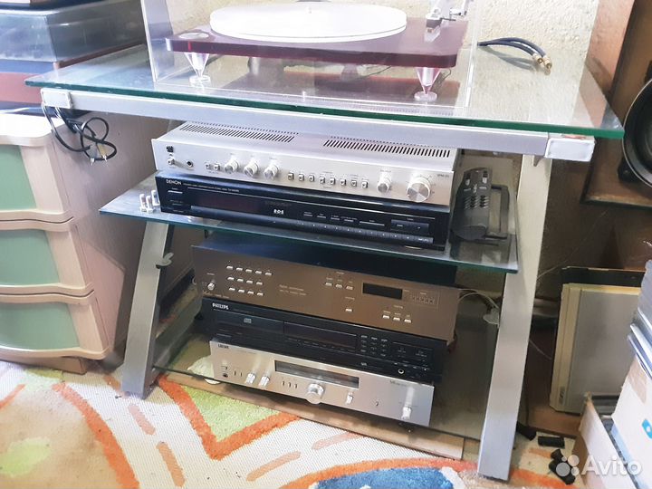 Стойка для аудио видео аппаратуры