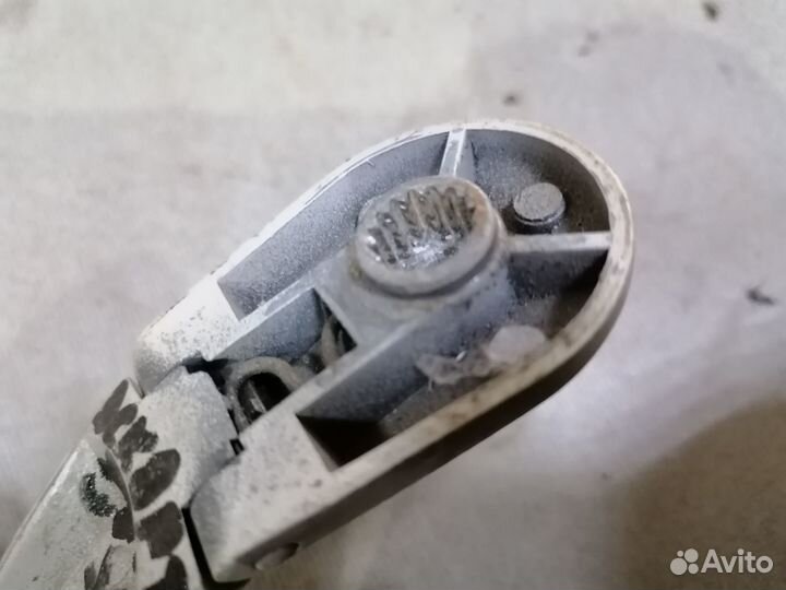 Ручка механического люка Ford Escort/Orion 1989 г