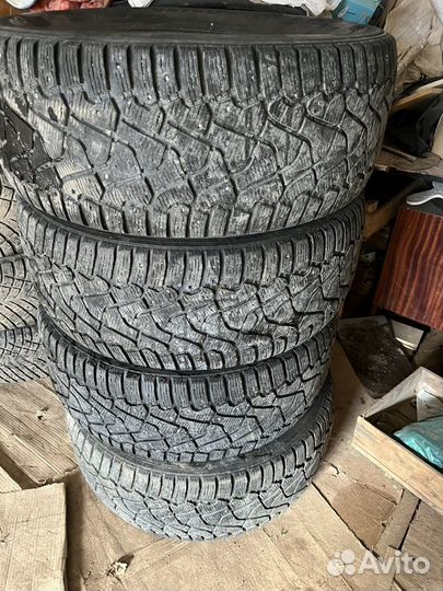 Michelin X-Ice Snow SUV 285/60 R18