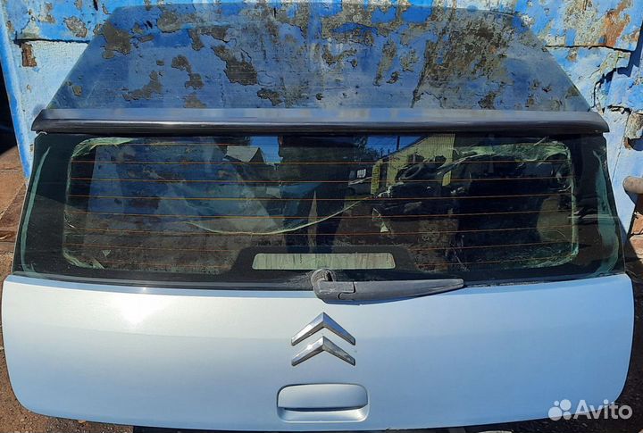 Крышка багажника Citroen C4