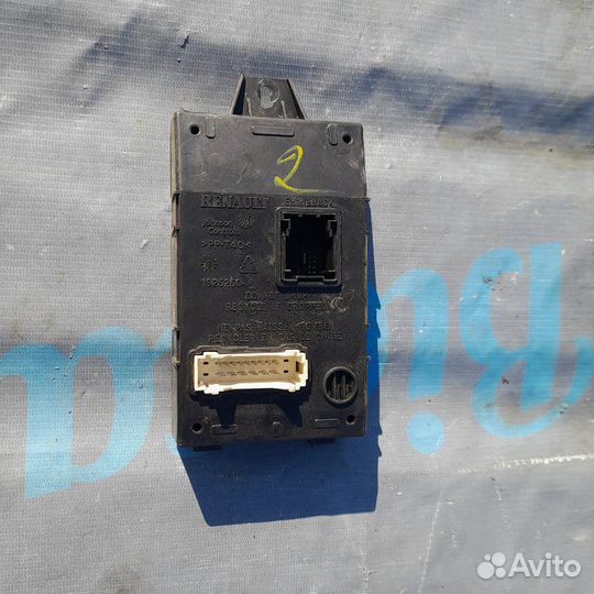 Блок комфорта Рено Duster F4R 2013