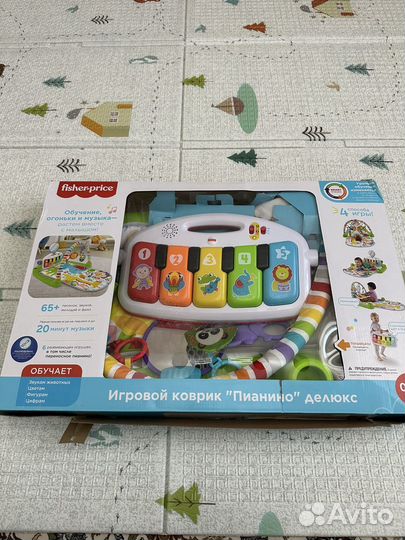 Развивающий коврик fisher price с пианино
