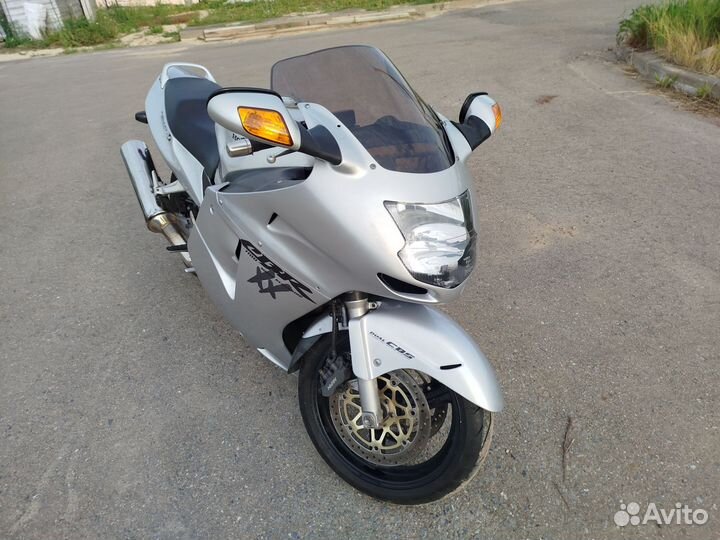 CBR1100XX 2002 Инжектор