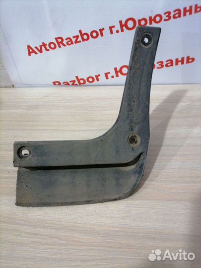 Брызговик задний левый Hyundai I30 08-12г.в